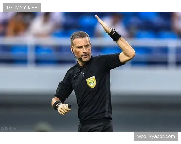 杜埃为何爆红？战术适配性与关键战突破成核心驱动力