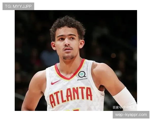 特雷·杨家的车库比我家还大，他居然每天骑自行车去训练馆？